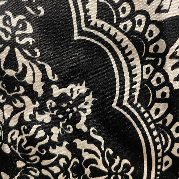 WinterSilks Black and White Silk Dress - Picture 3 of 4